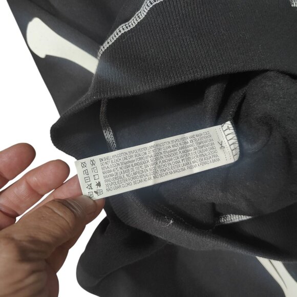 Forever 21 Women's Hoodie - Picture 5 of 5